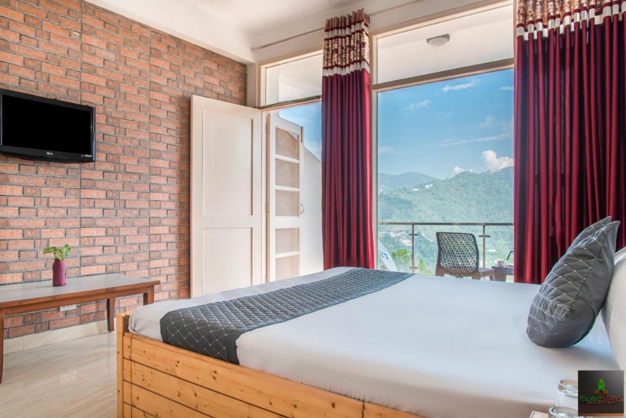 Apartment The Western Heights: Peaceful Family With Private Balconies