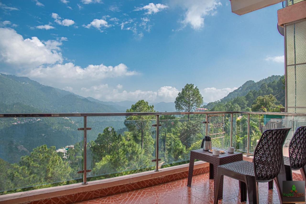 Apartment The Western Heights: Peaceful Family With Private Balconies